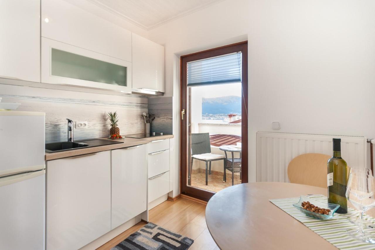 Lori Apartment Baska  Ngoại thất bức ảnh